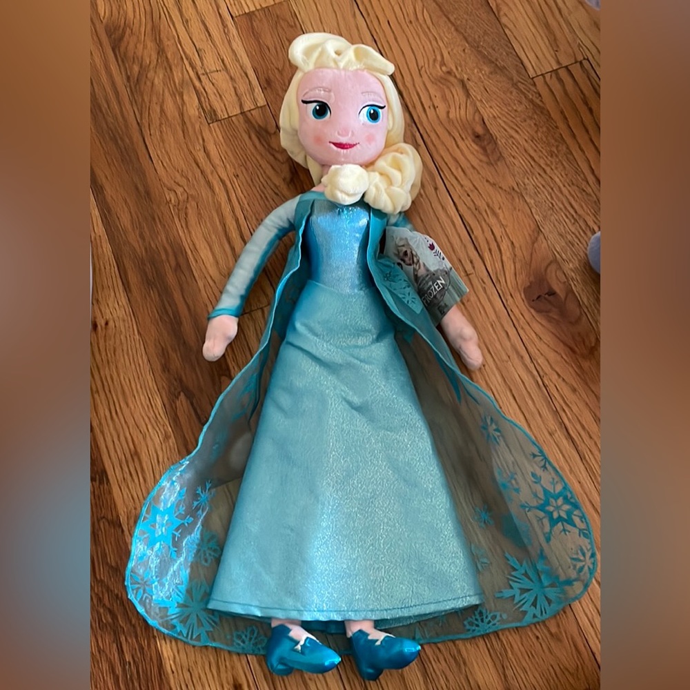 Elsa Doll